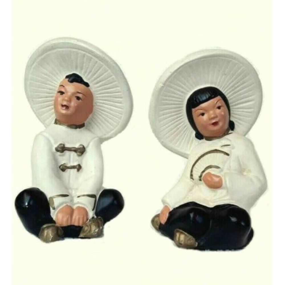 VINTAGE ASIAN SHELF SITTER CHALKWARE FIGURINES